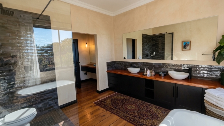 4 Bedroom Property for Sale in Hansmoeskraal A H Western Cape